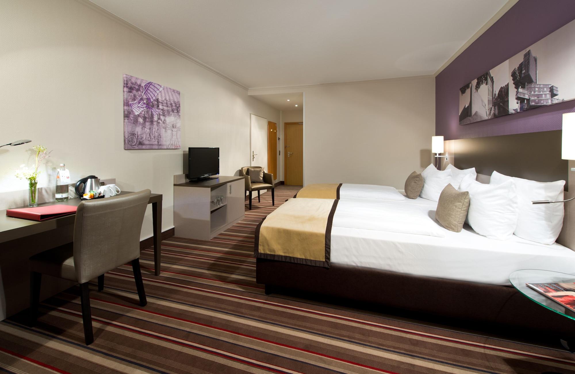 ลีโอนาร์โด้ โฮเต็ล ฮันโนเวอร์ แอร์พอร์ต Hotel Langenhagen  ภายนอก รูปภาพ