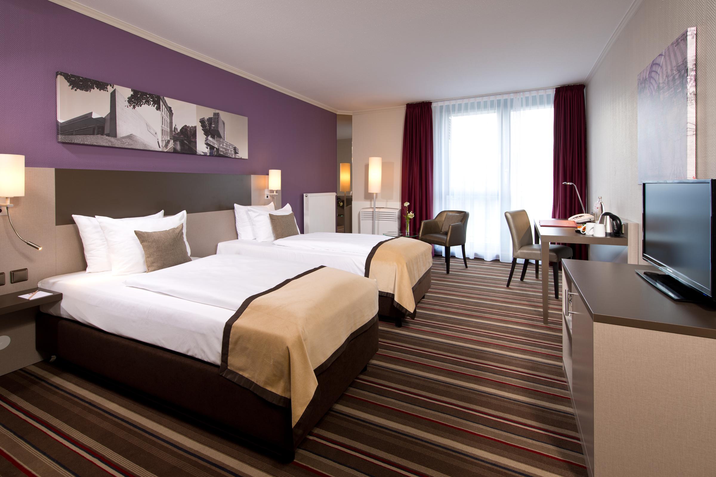 ลีโอนาร์โด้ โฮเต็ล ฮันโนเวอร์ แอร์พอร์ต Hotel Langenhagen  ภายนอก รูปภาพ