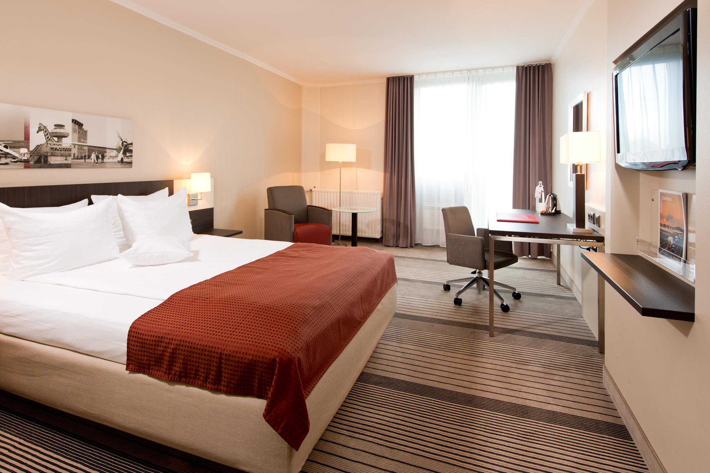 ลีโอนาร์โด้ โฮเต็ล ฮันโนเวอร์ แอร์พอร์ต Hotel Langenhagen  ภายนอก รูปภาพ