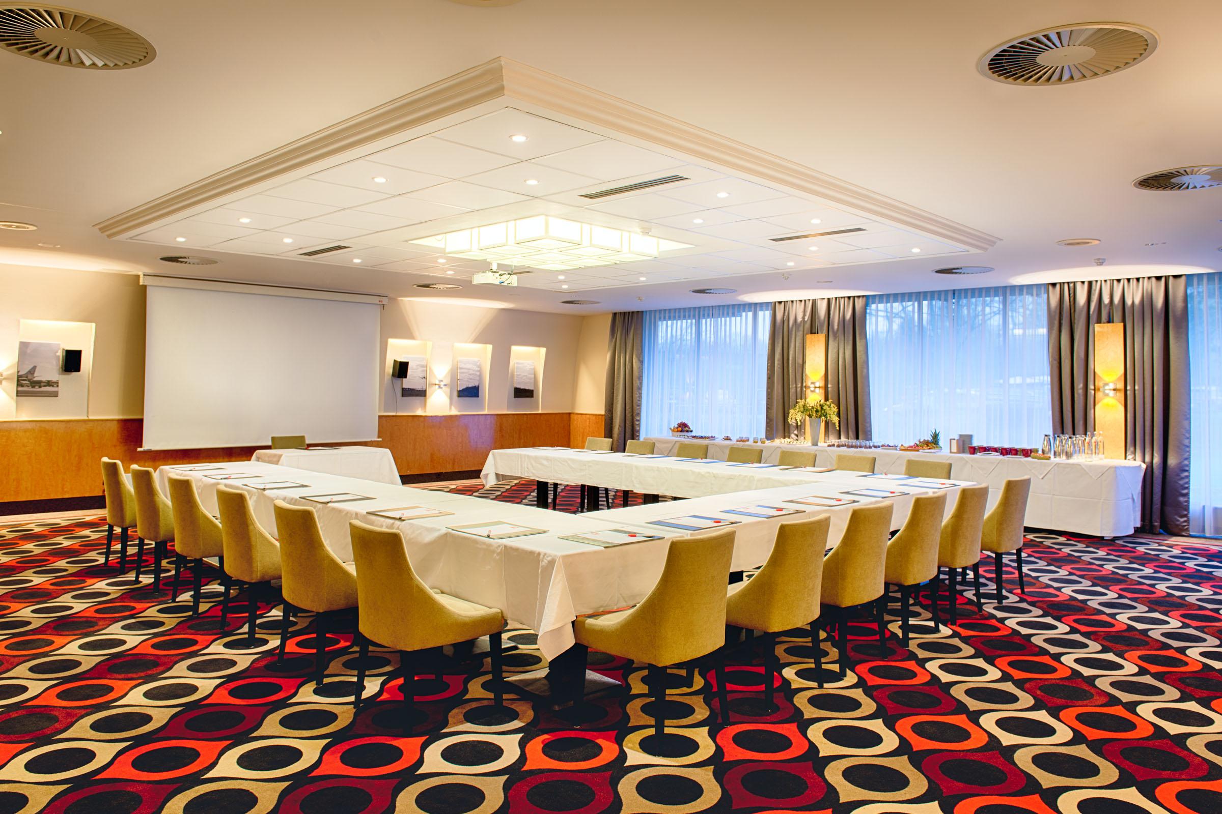 ลีโอนาร์โด้ โฮเต็ล ฮันโนเวอร์ แอร์พอร์ต Hotel Langenhagen  ภายนอก รูปภาพ
