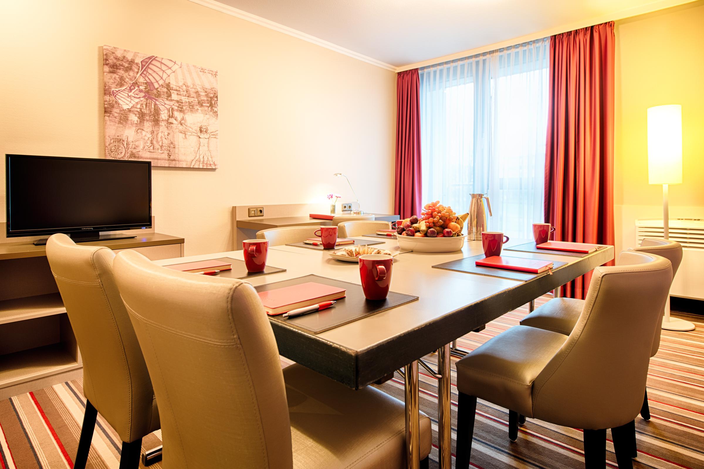ลีโอนาร์โด้ โฮเต็ล ฮันโนเวอร์ แอร์พอร์ต Hotel Langenhagen  ภายนอก รูปภาพ