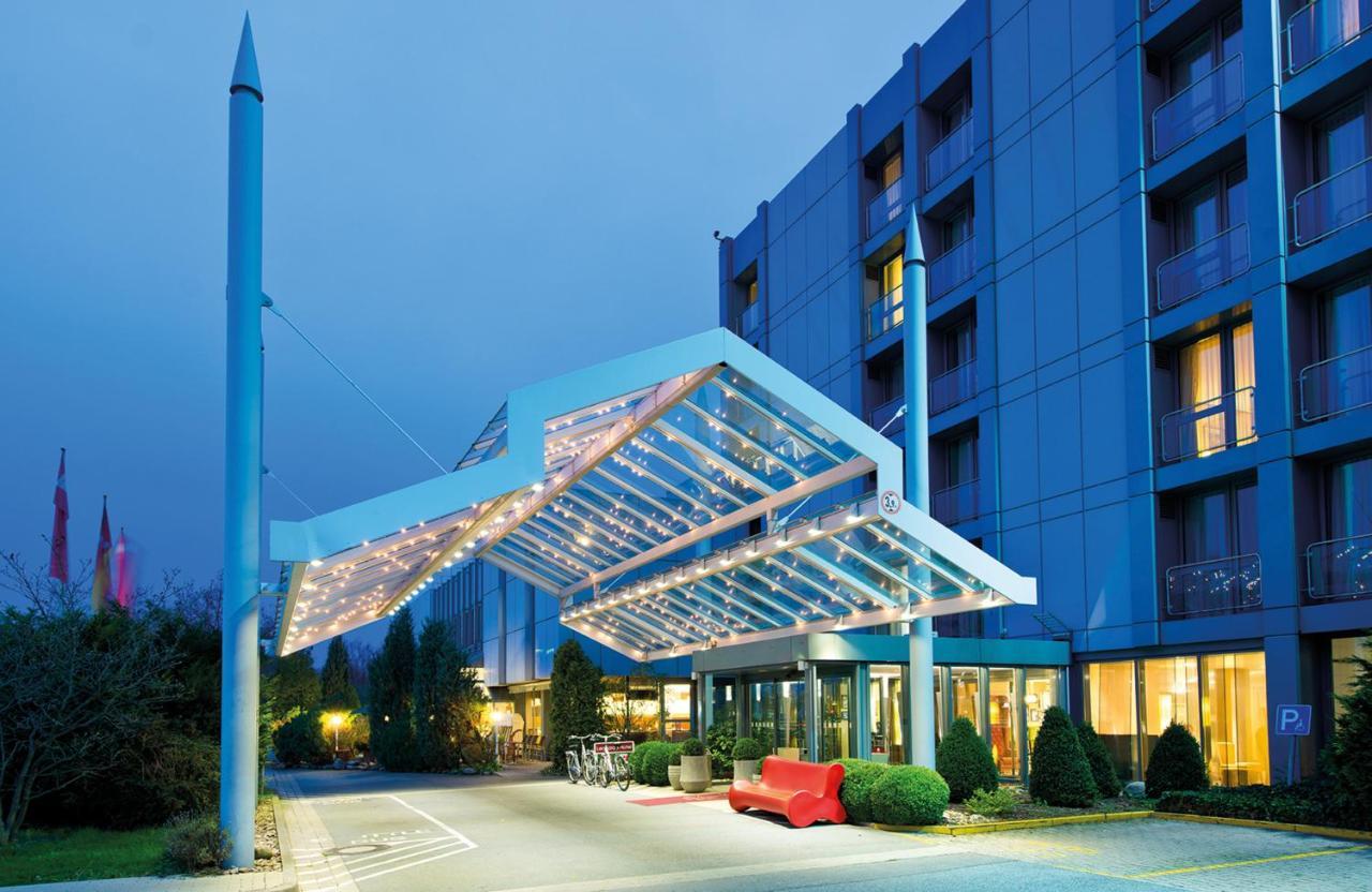 ลีโอนาร์โด้ โฮเต็ล ฮันโนเวอร์ แอร์พอร์ต Hotel Langenhagen  ภายนอก รูปภาพ